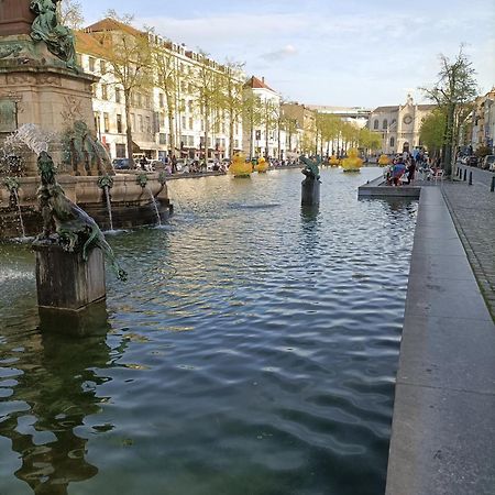 Appartement De Charme Au Coeur De Bruxelles!! エクステリア 写真
